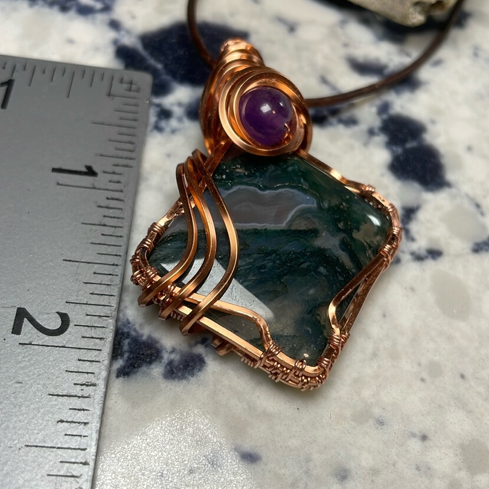 Moss Agate Crystal Pendant With Amethyst Leather Cord Artisan Boho - Picture 14 of 15